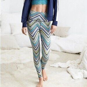 aerie cropped leggings blue zigzag print size XS